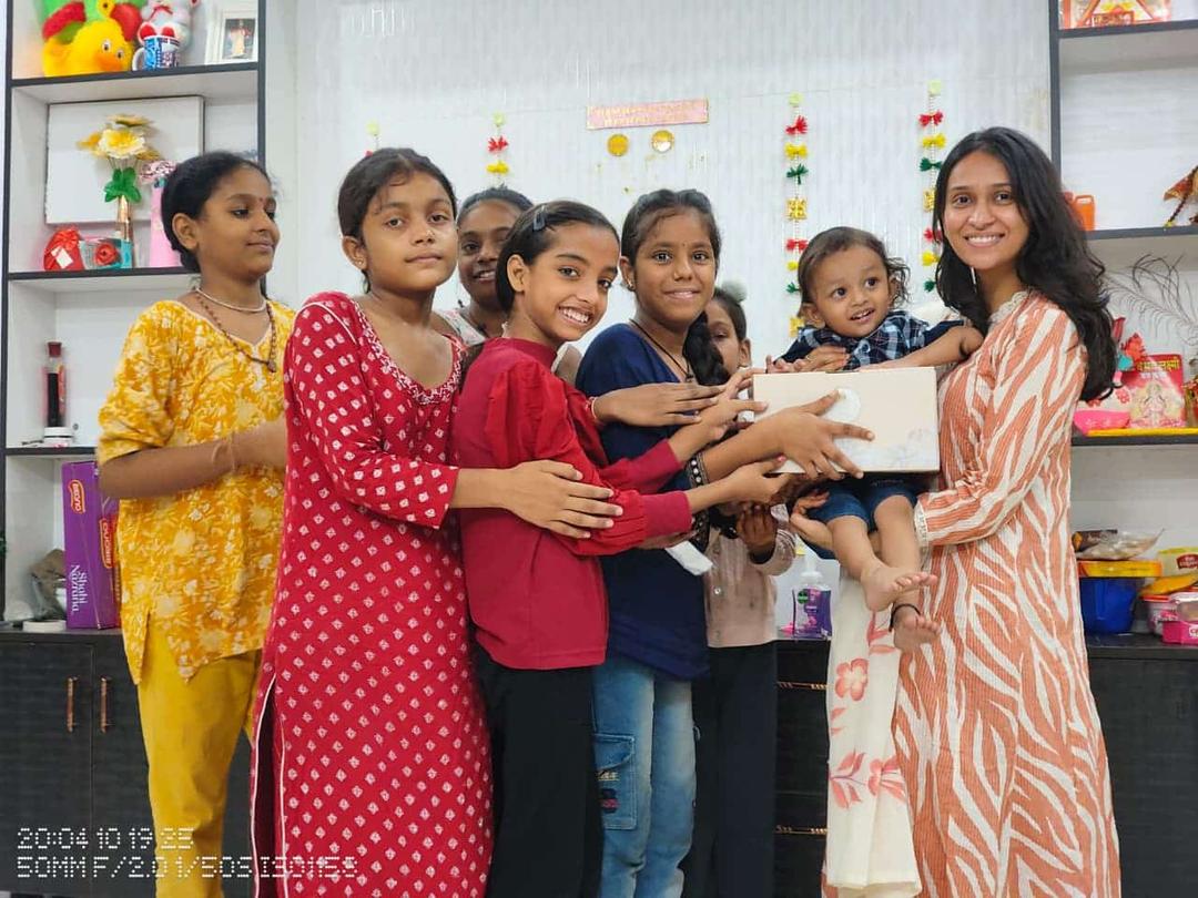 gift_distribute image